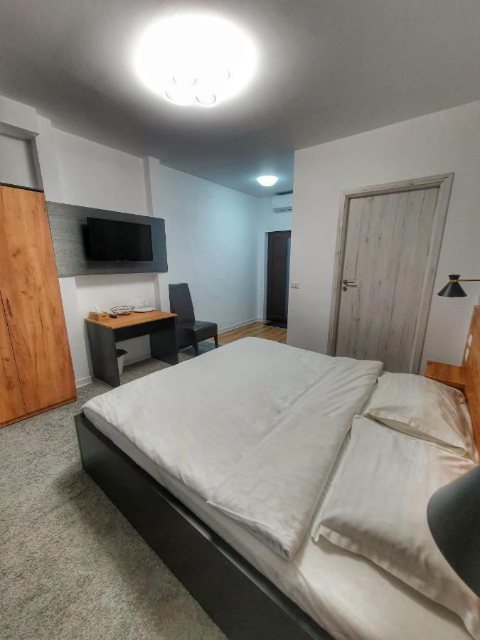 Vily Luxury Rooms Φωξάνη Εξωτερικό φωτογραφία