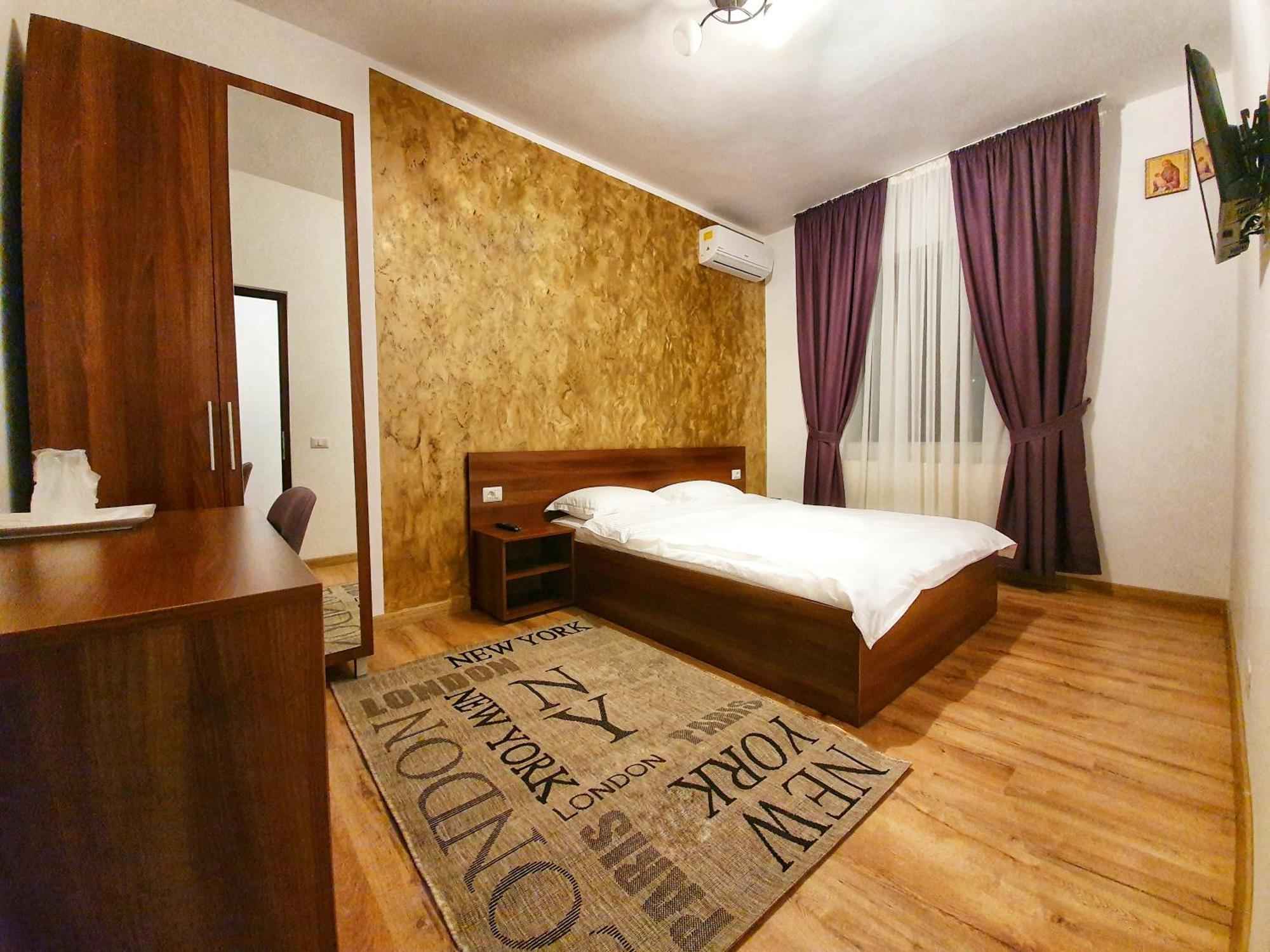 Vily Luxury Rooms Φωξάνη Εξωτερικό φωτογραφία